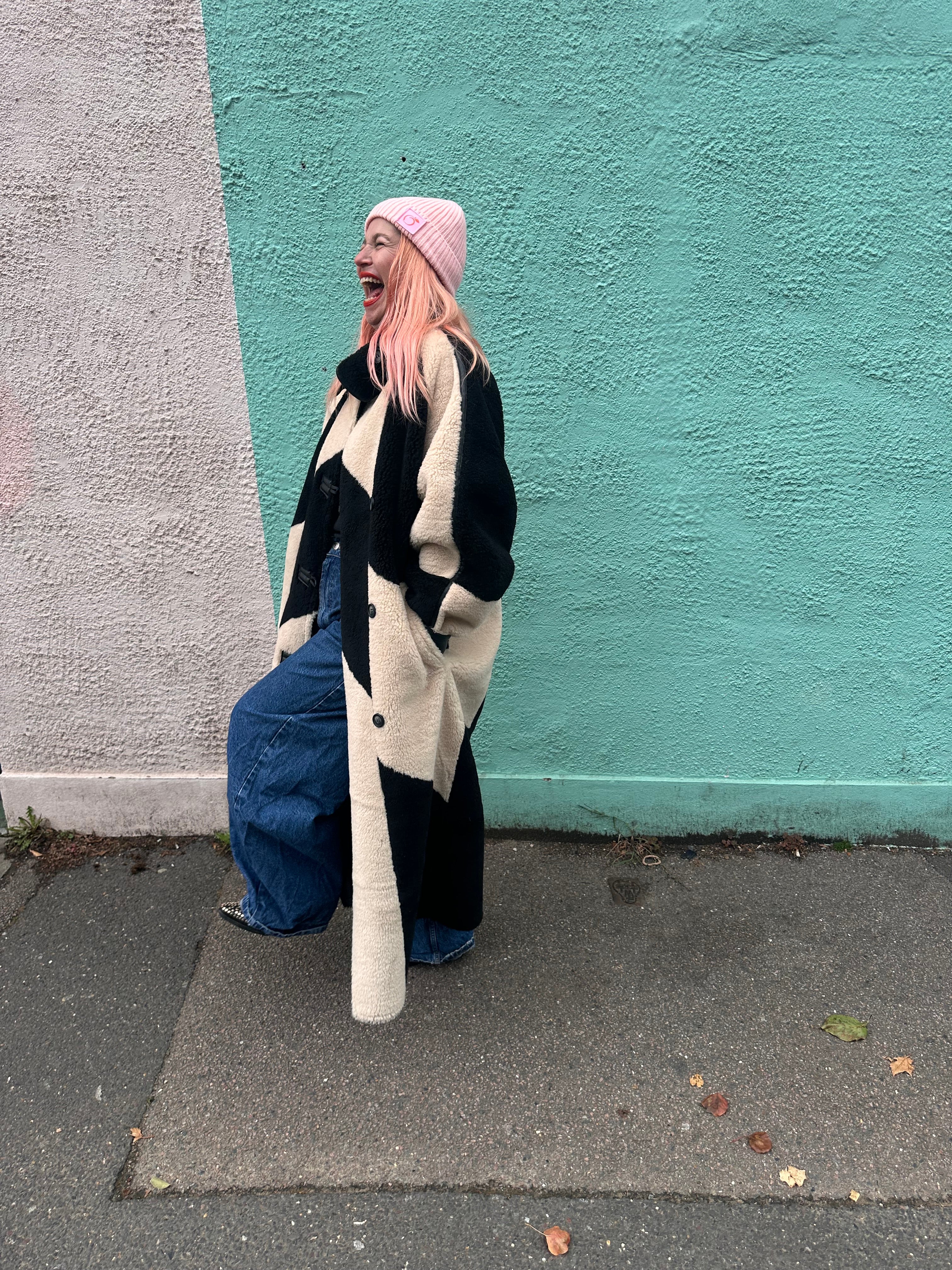 Silky lined beanie in baby pink