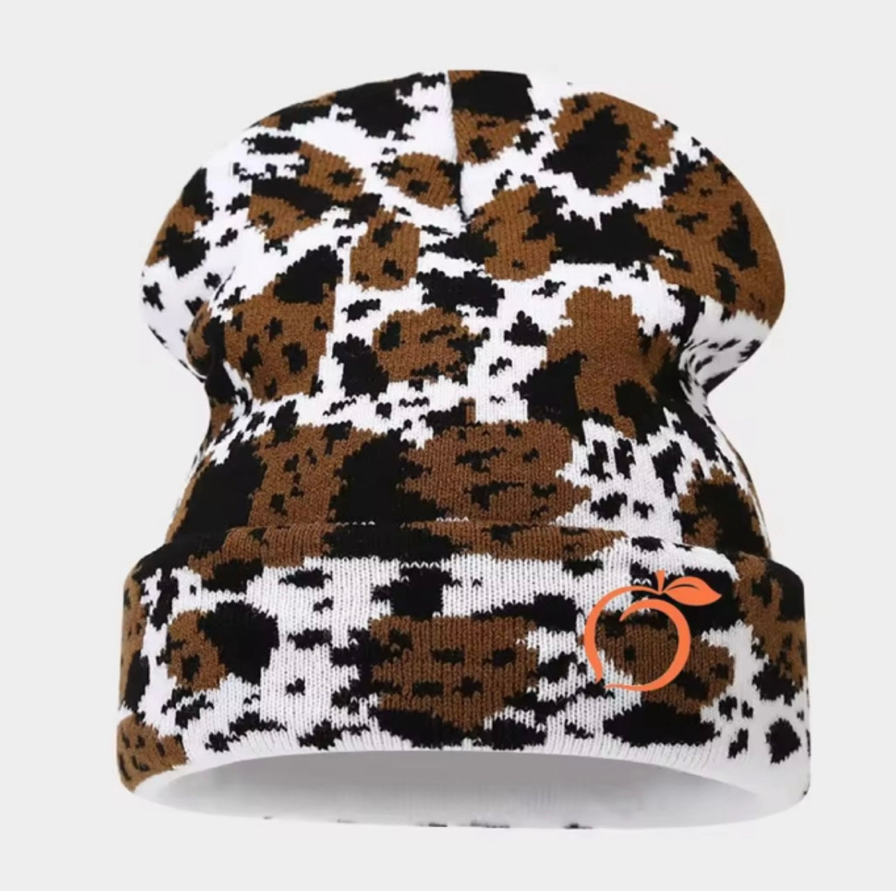 Silky lined beanie in cow print
