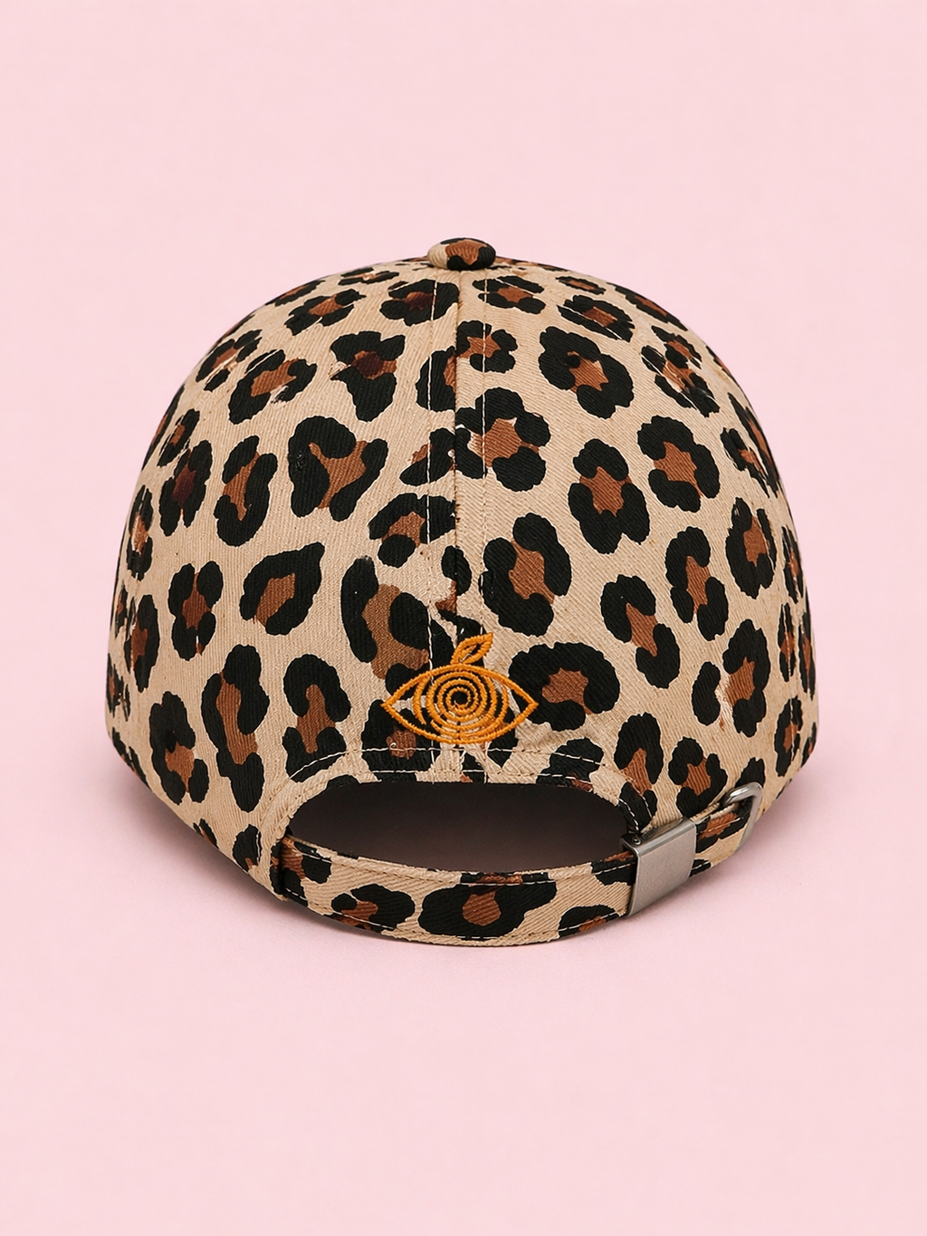 Proud peach silky lined cap in light leopard print