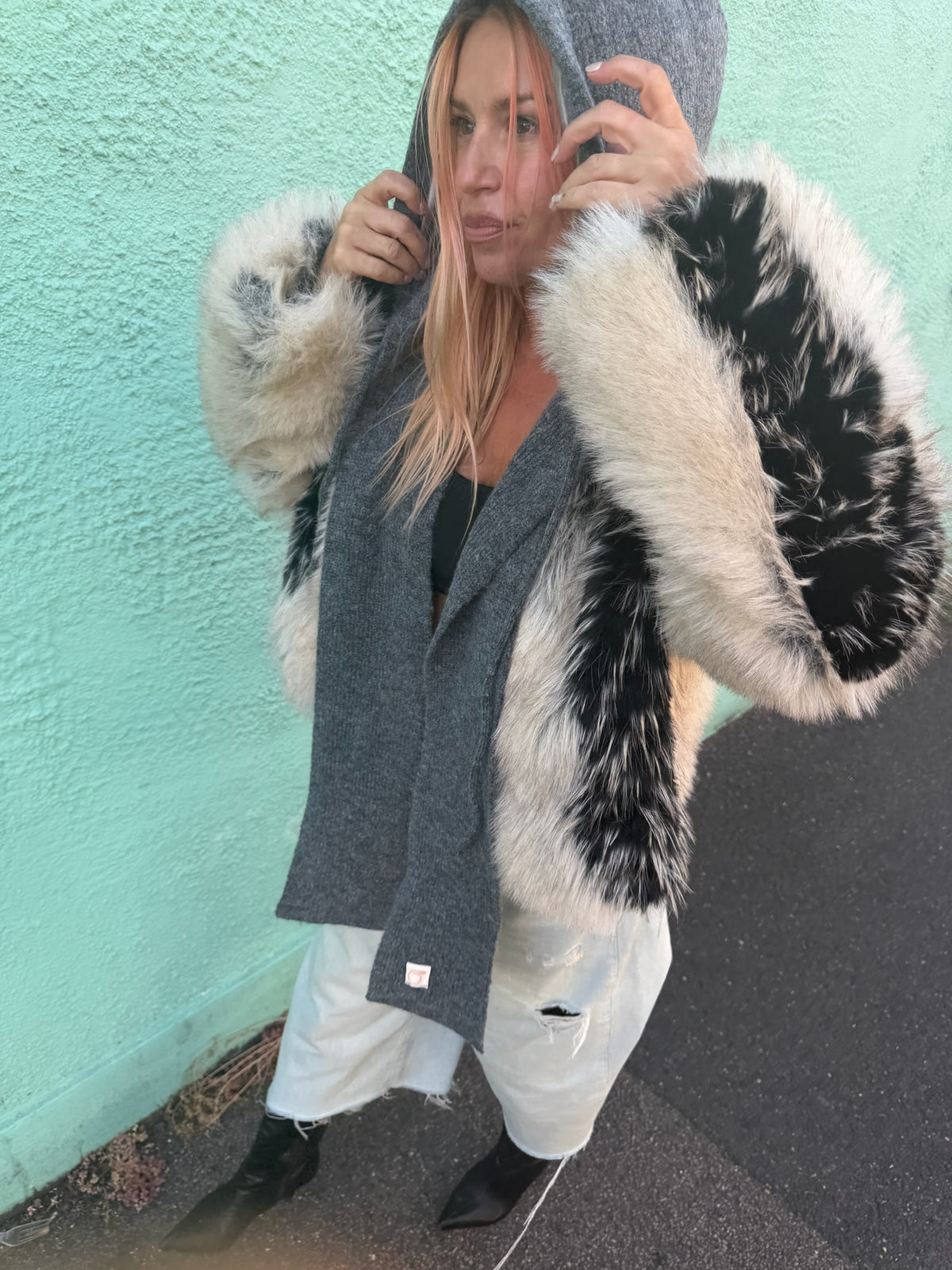 The wool mix silky lined hood scarf in grey