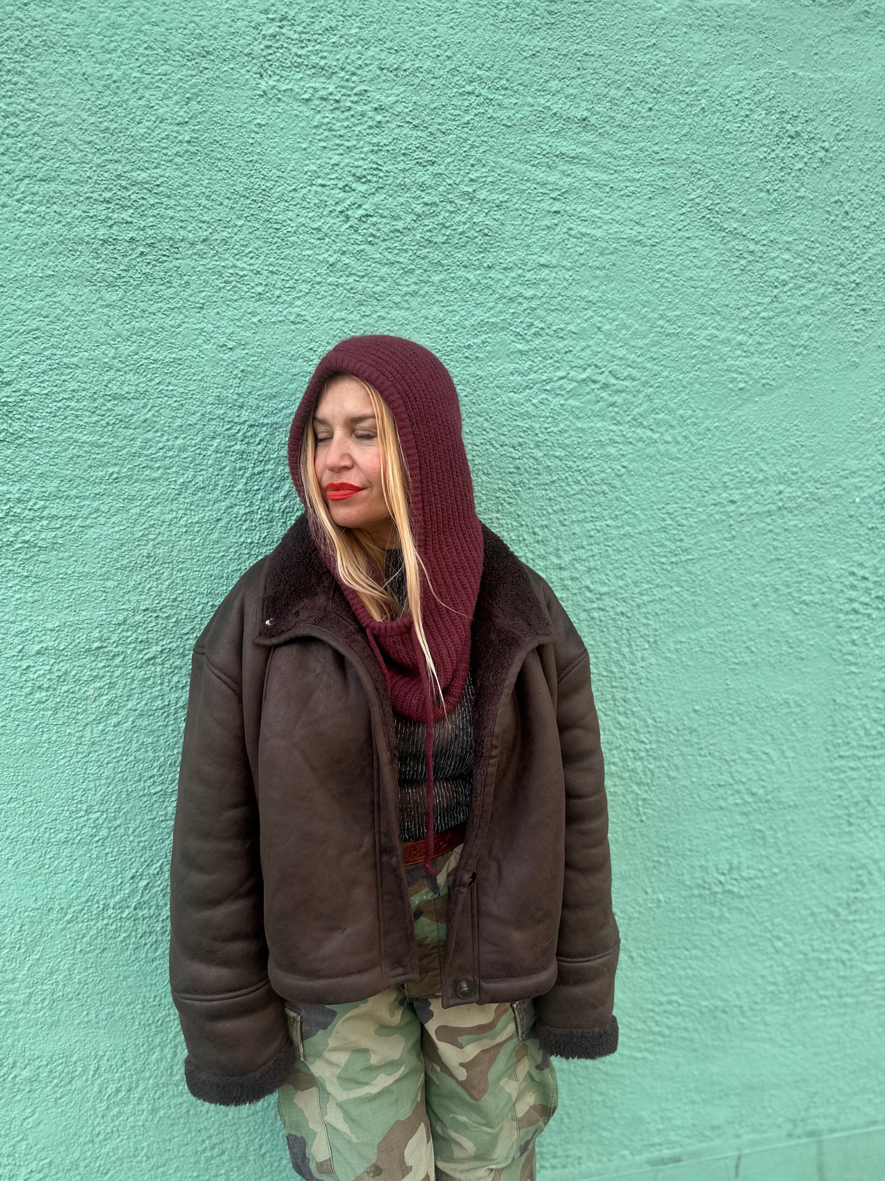 The its proud peach silky lined snood in burgandy