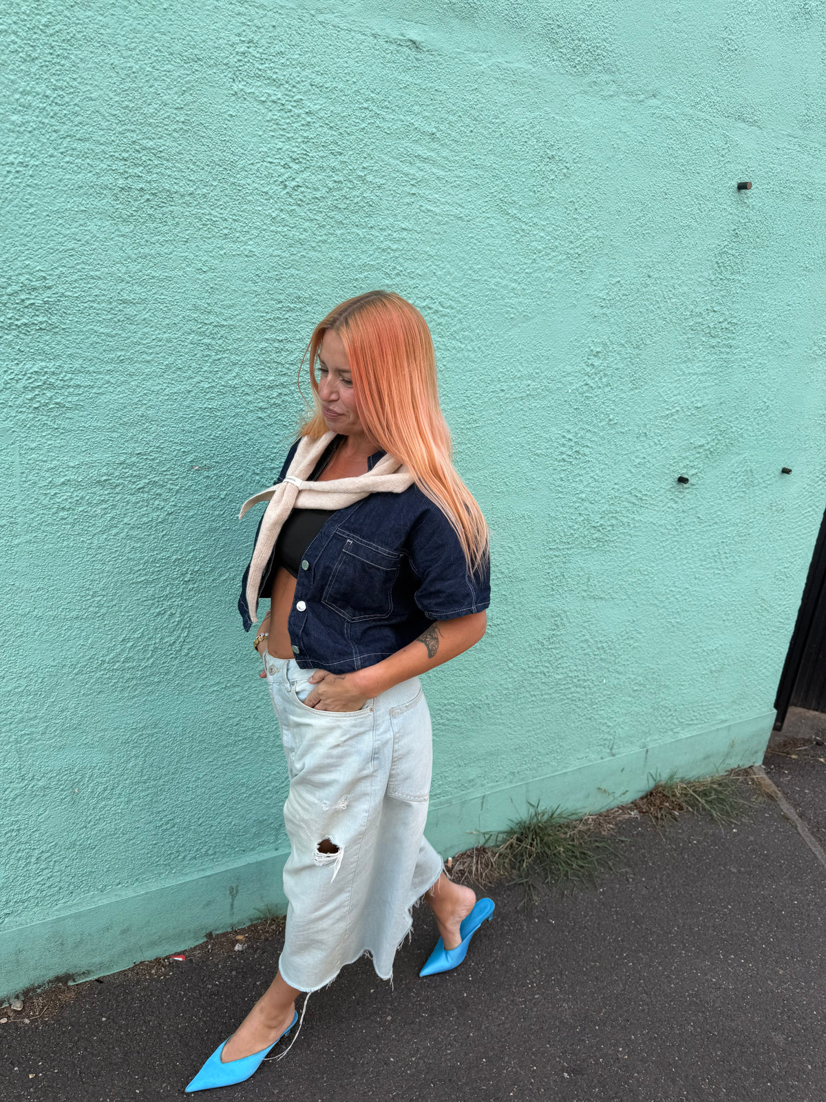 Proud Peach Cashmere Triangle Scarf in Light Oat Cream
