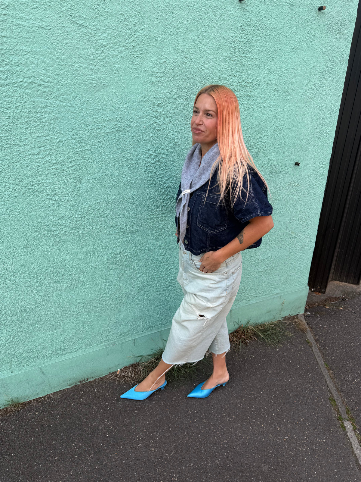 Proud Peach Cashmere Triangle Scarf in Light Grey Marl