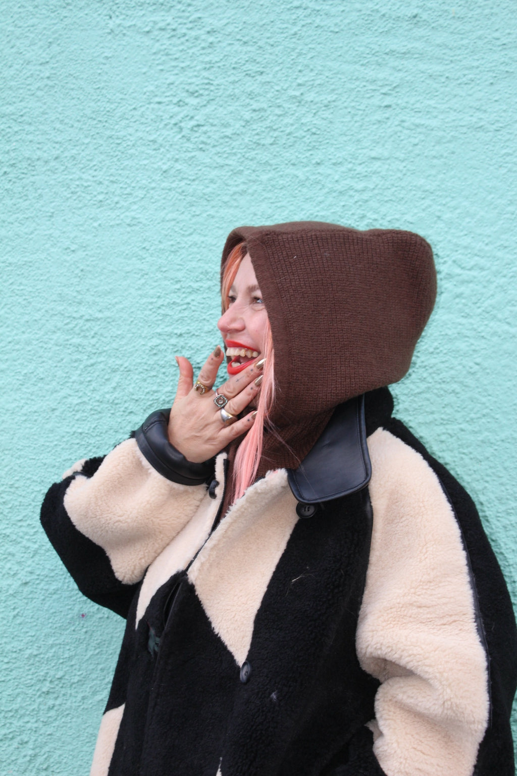 Proud peach silky lined cashmere blend snood in brown