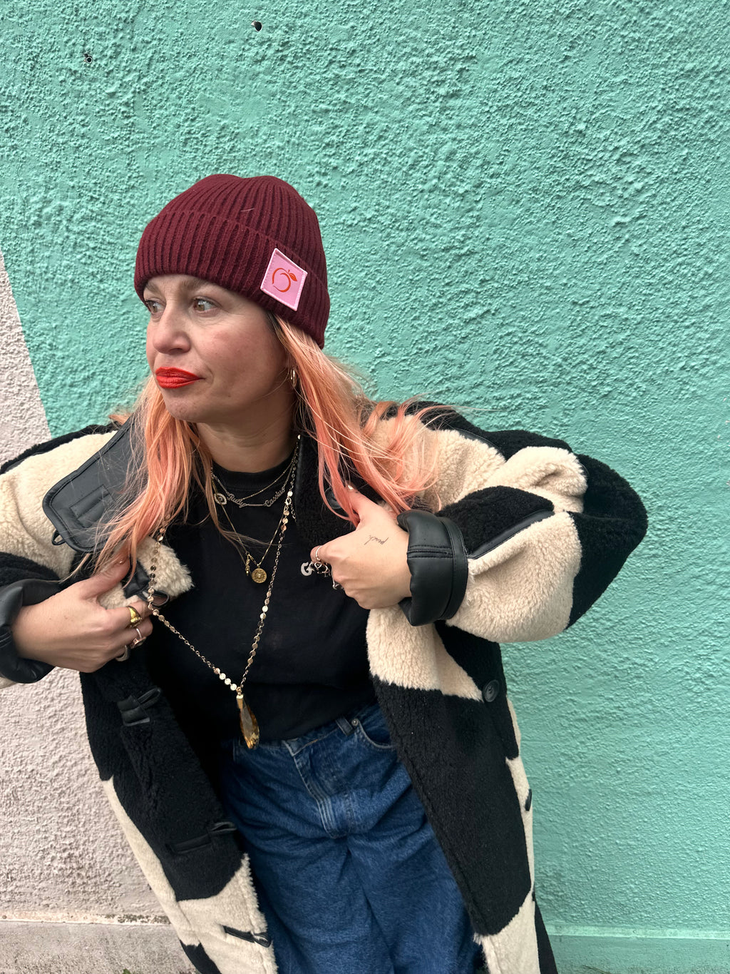 Silky lined beanie in burgandy