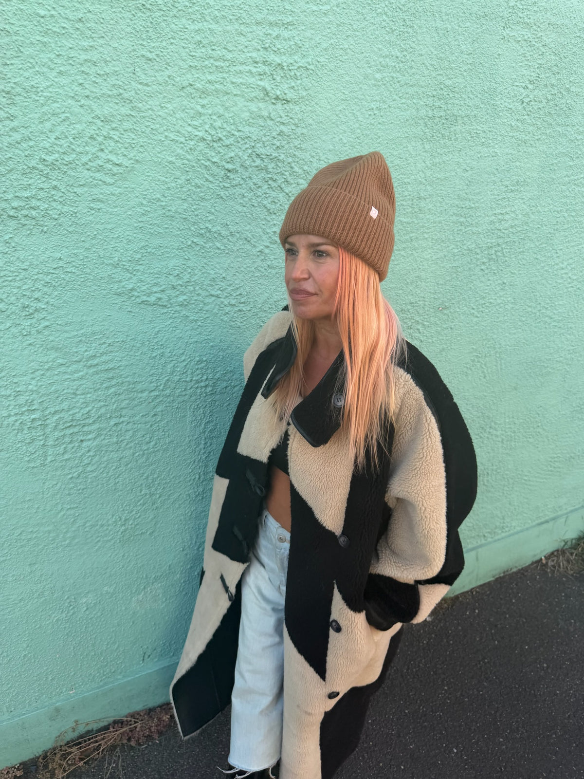 Propud peach 100% merino wool beanie in walnut