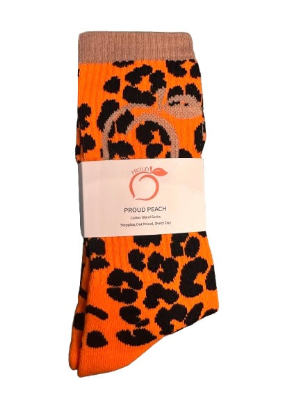PROUD PEACH COTTON BLEND SOCKS IN ORANGE LEOPARD PRINT