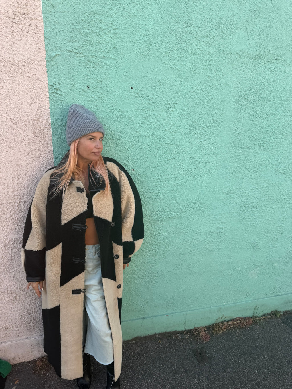 Proud peach 100% merino wool beanie in grey marl