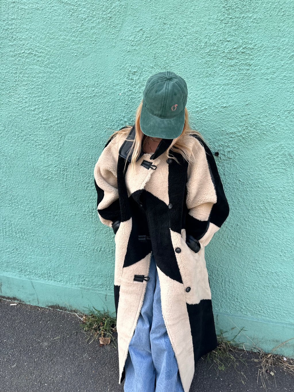 Silky lined baseball cap emerald green