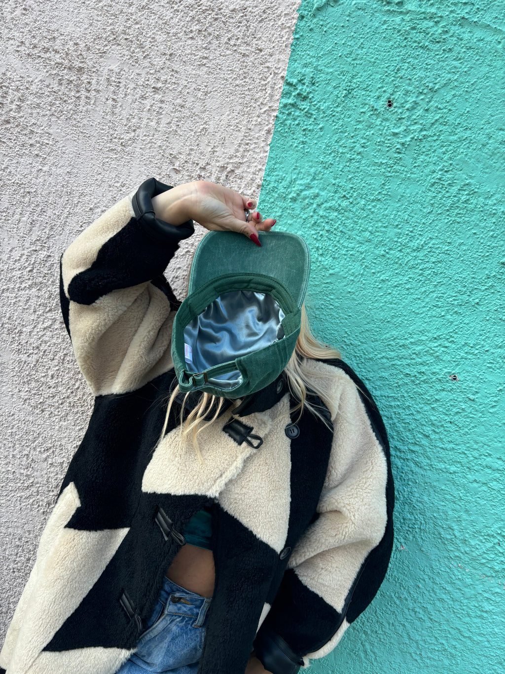 Silky lined baseball cap emerald green